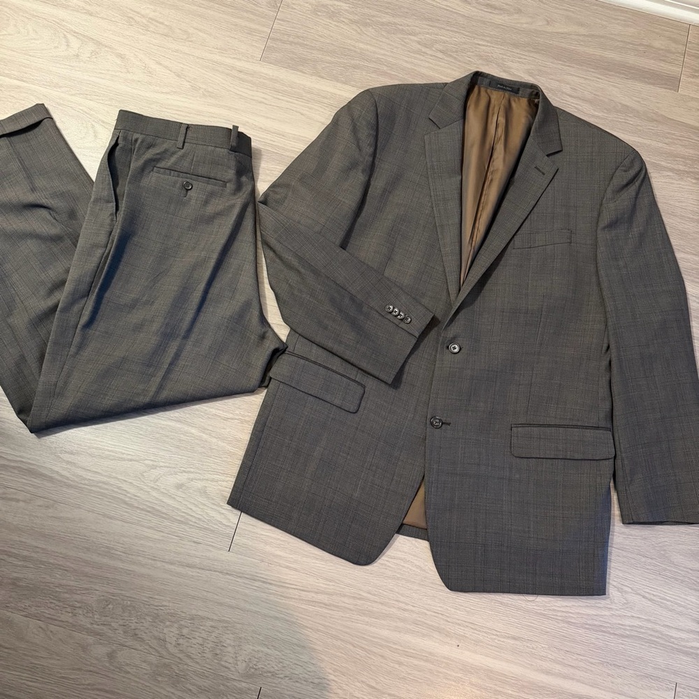 Michael Kors, MK, Brown, Plaid, Windowpaine, 100% Wool Suit | Men’s 48L